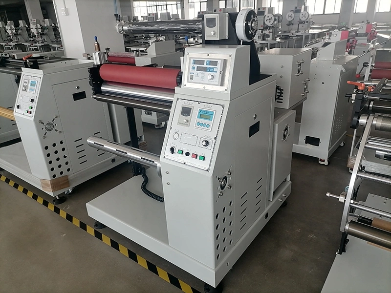 Mesin Laminasi Material Gulungan